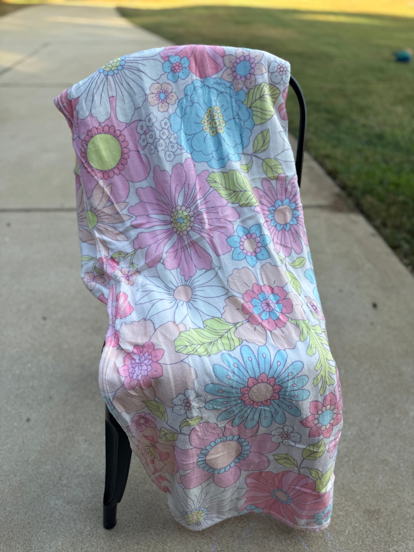 Pastel Floral Mama Blanket