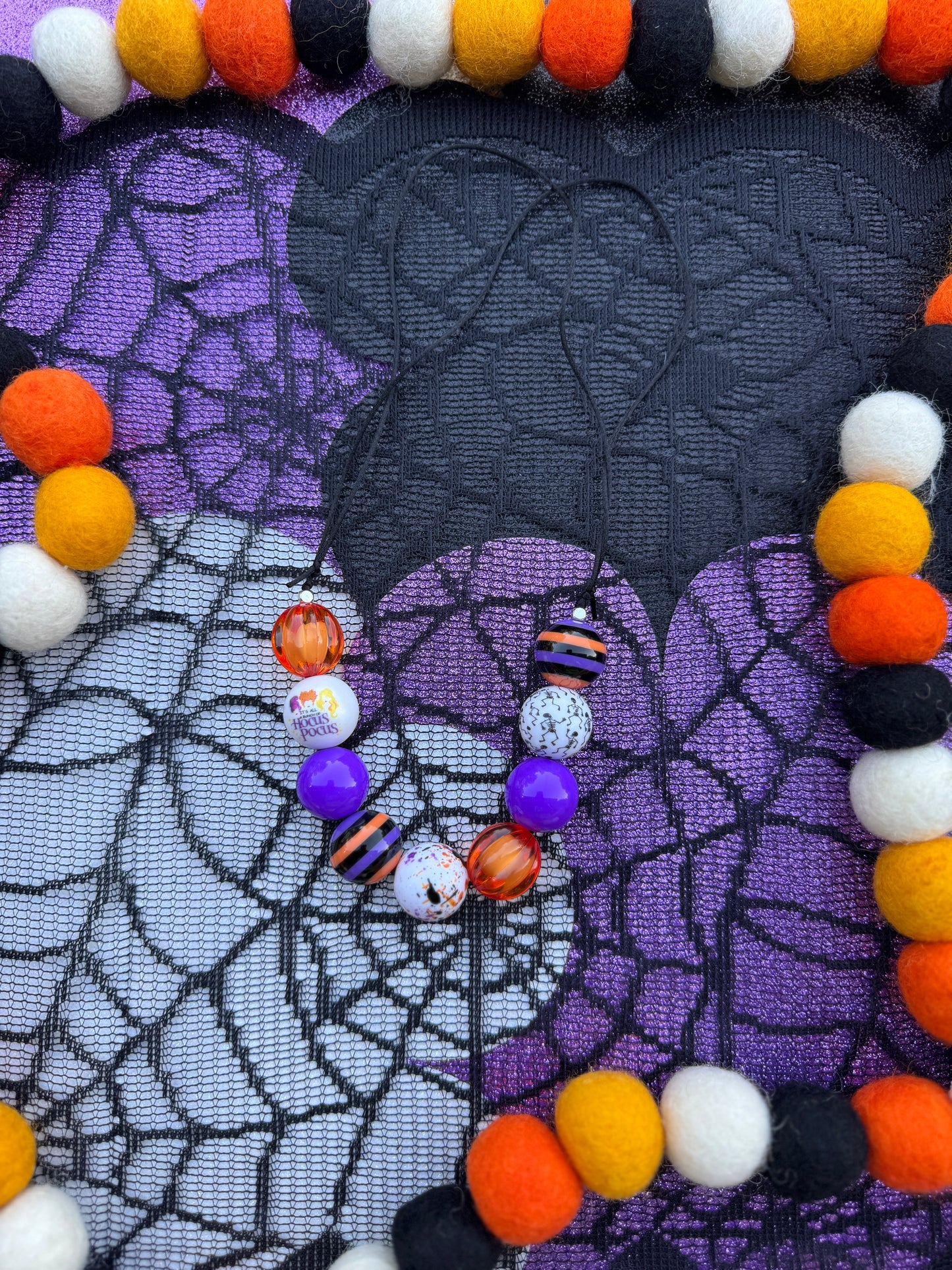 Bubblegum Necklace 4