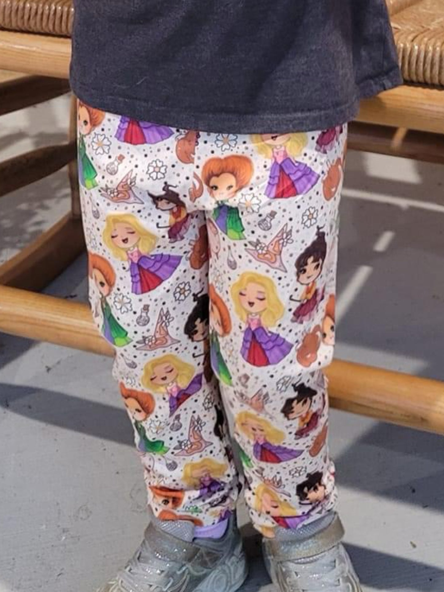 3 Witches Leggings