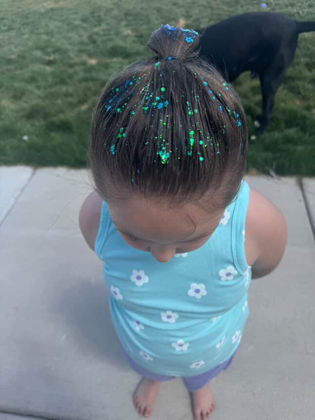 Water Lily Hair Glitter