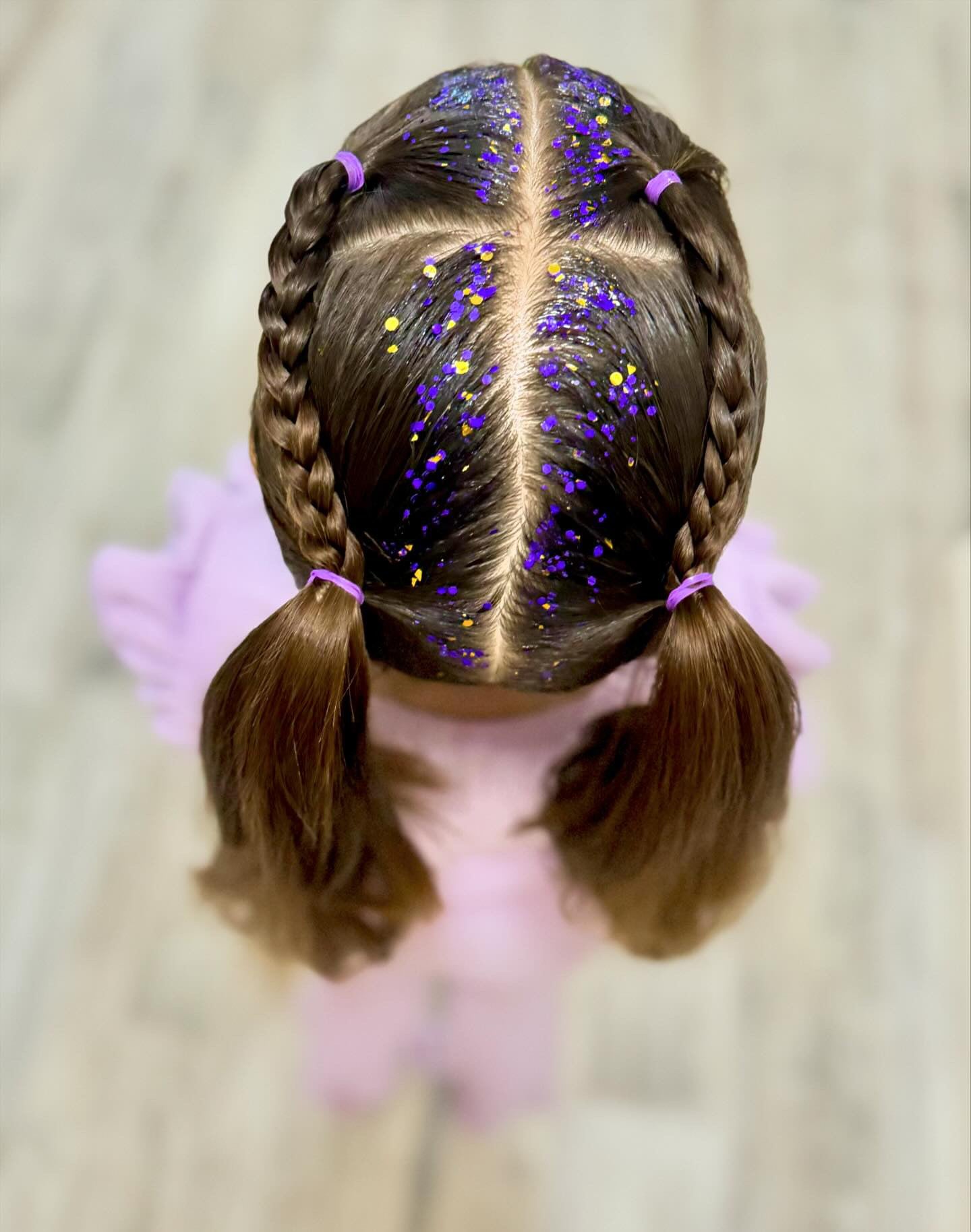 Reign Hair Glitter