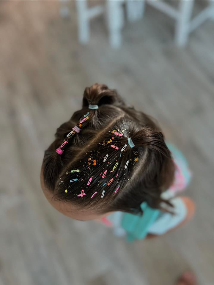 Crayon Craze Hair Glitter