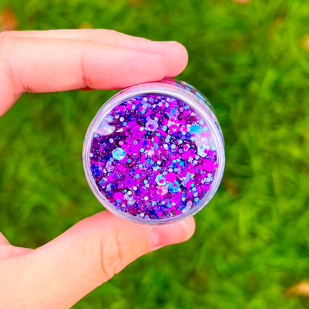 Pure Bliss Hair Glitter