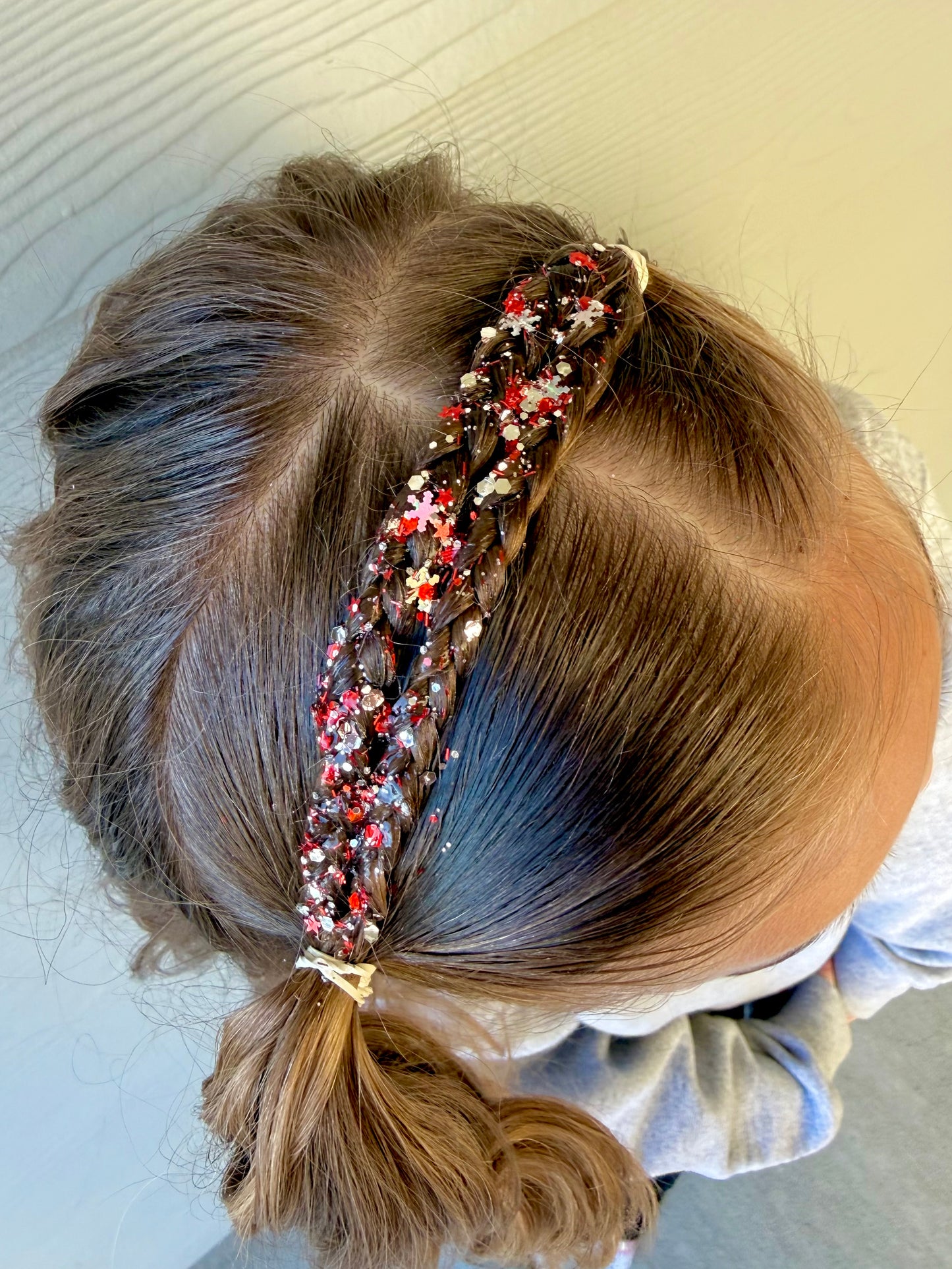 Holiday Festivities Hair Glitter